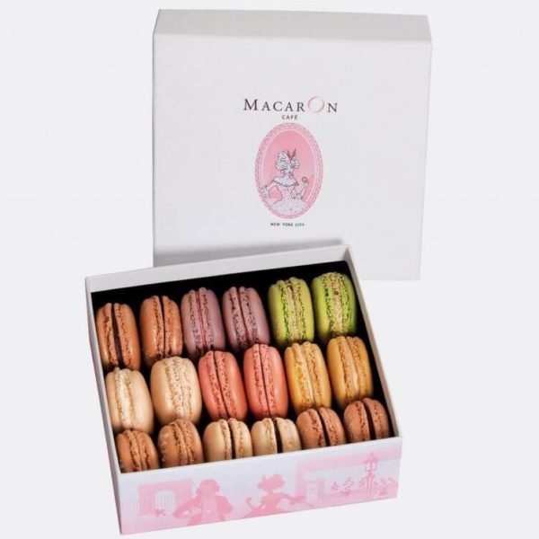 Medium Luxury Gift Box of Macarons