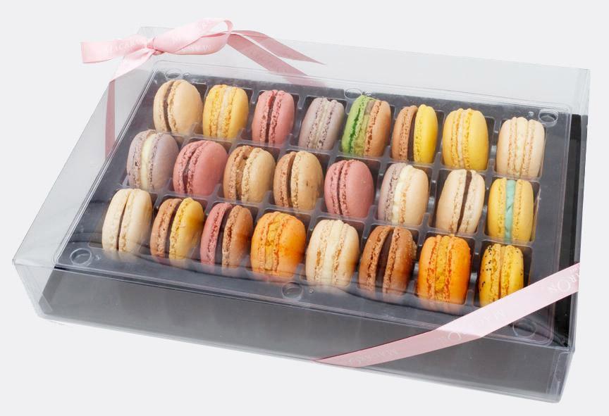 Large Classic Gift Box of Macarons